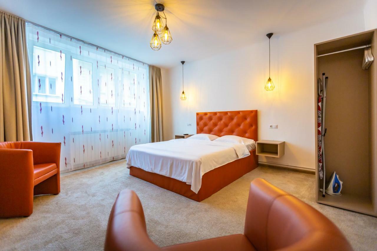 Central Apartment Brassó Kültér fotó