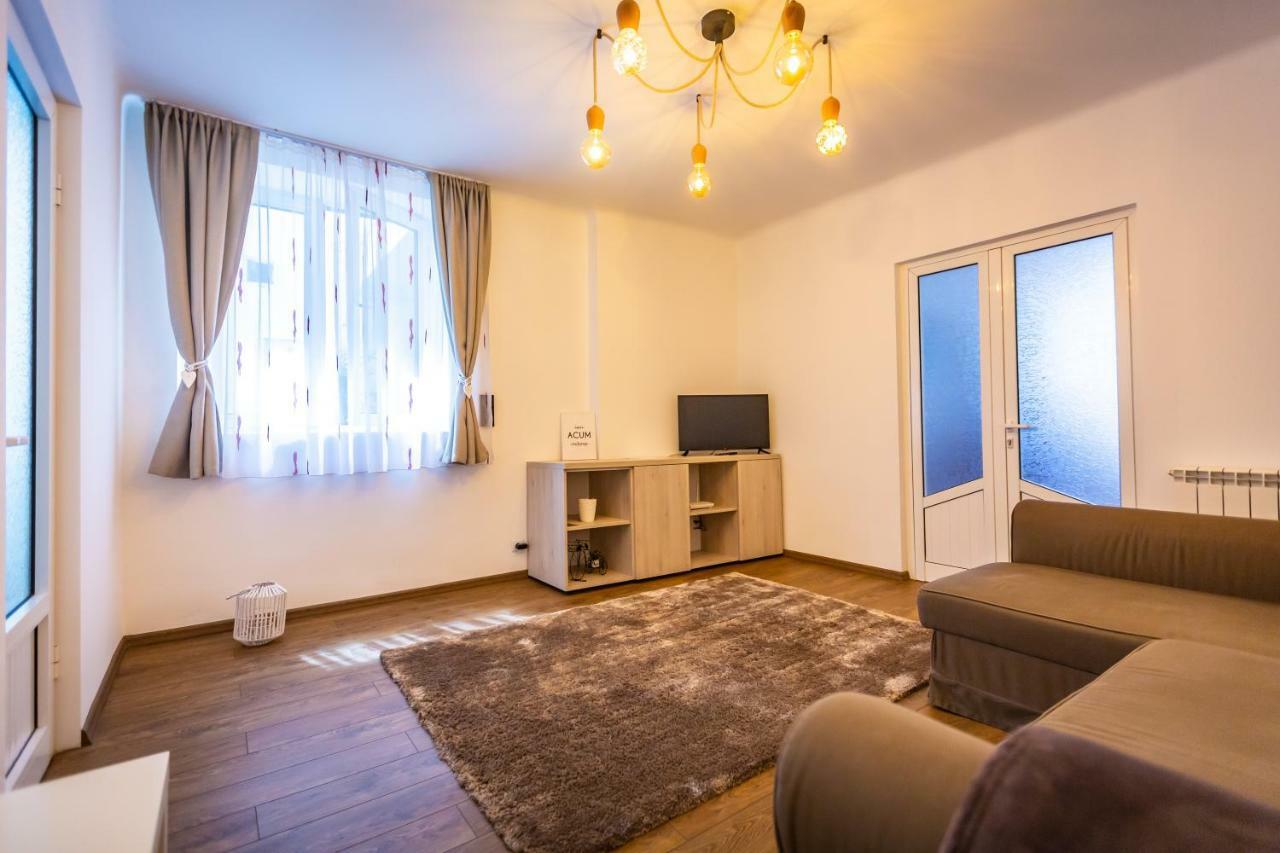 Central Apartment Brassó Kültér fotó